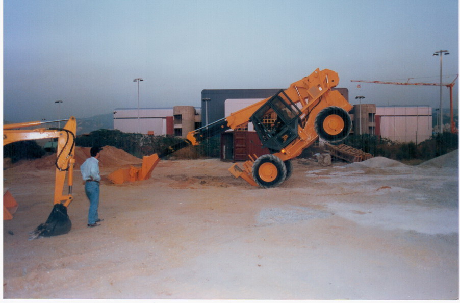 Open Day with JCB dancing diggers (1)